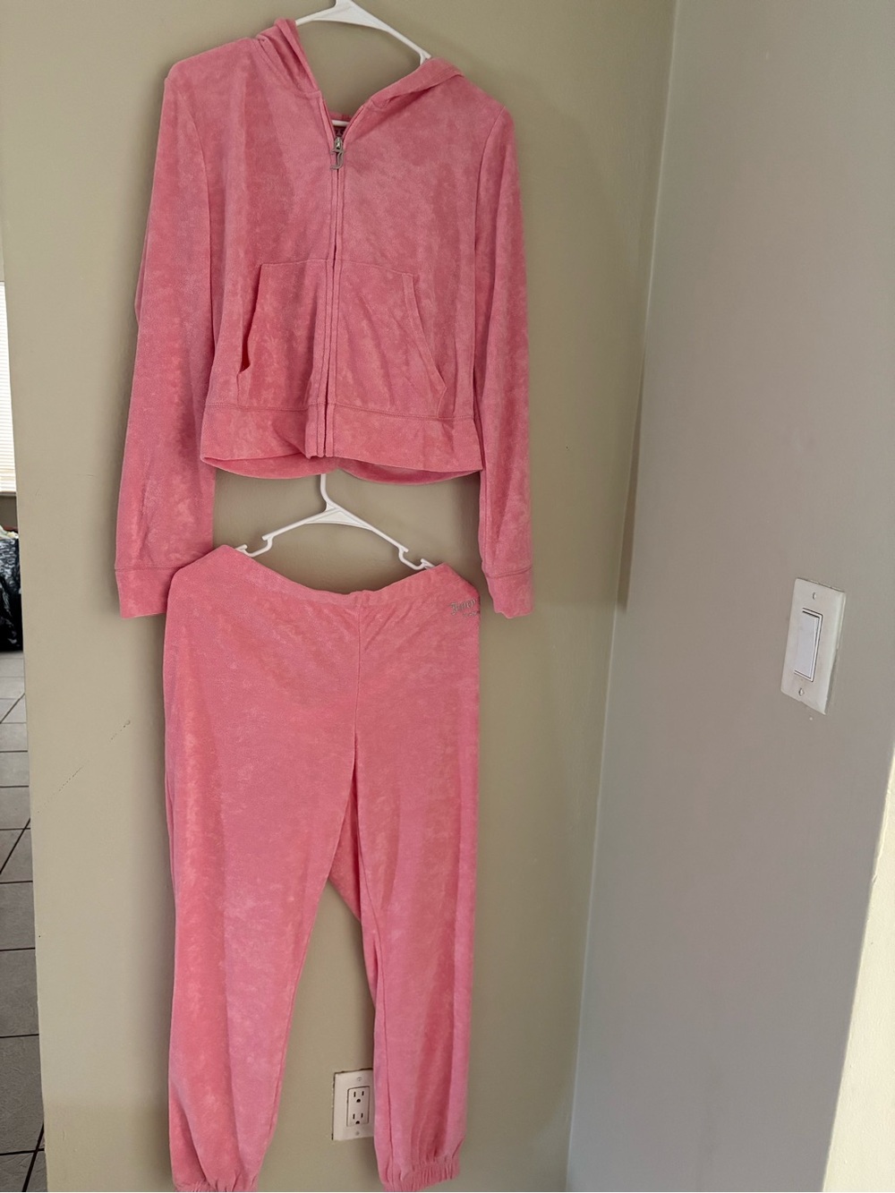 NWT Juicy Couture Pink Tracksuit Set Hoodie Pants L